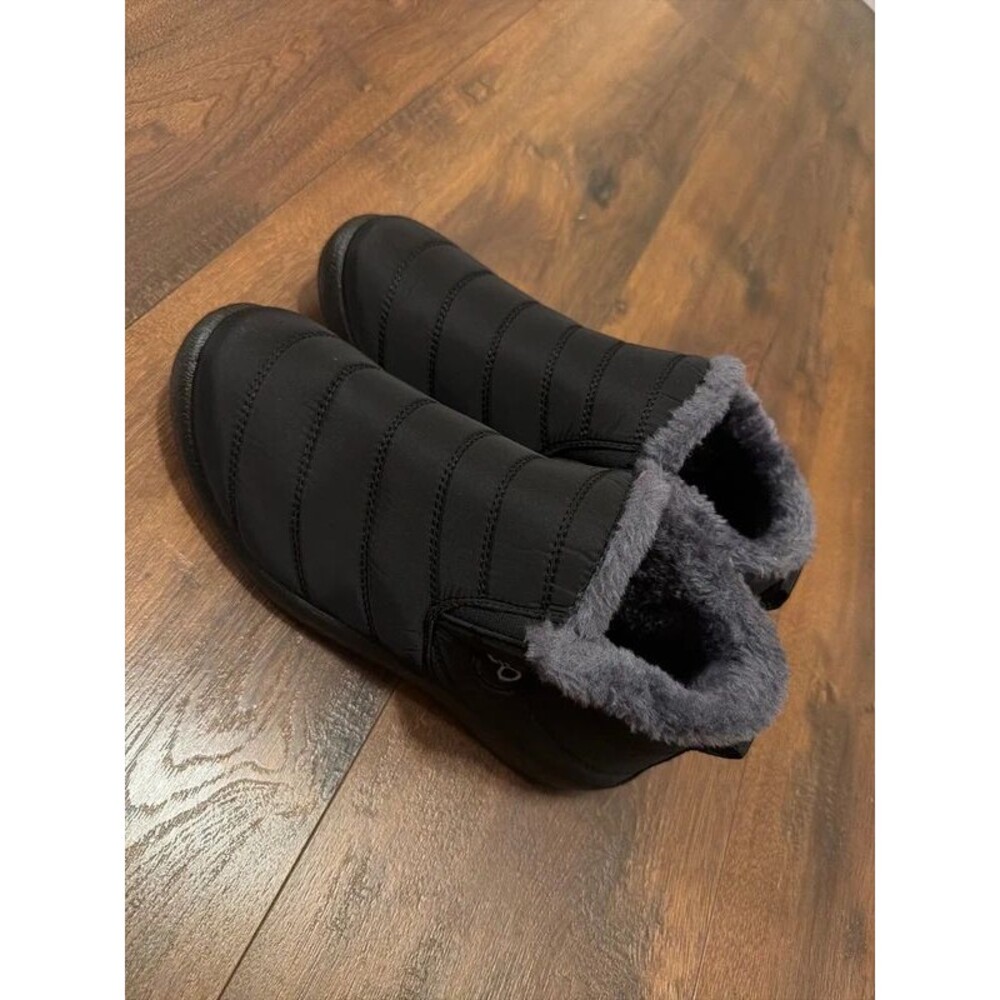 GO Black Winter Snow Boots Faux Fur Lined Ankle Booties Women’s US 11.5
